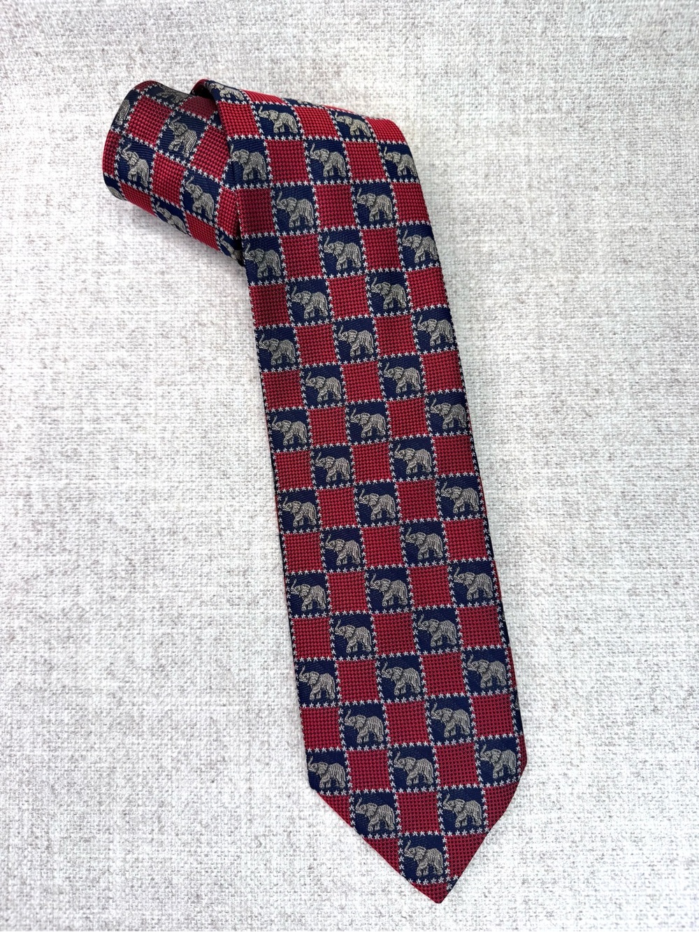 Robert Talbott Jacobson's Red, Navy Checkered Pattern Silk Necktie‎ elephant USA